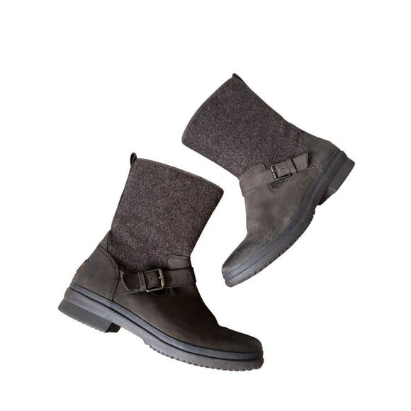 UGG Robbie Women’s Size 10 Brown Leather Wool Zipper Waterproof - Picture 1 of 10